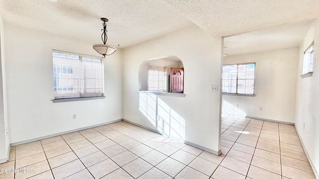 2717 Idalia Avenue B, El Paso, TX 79930