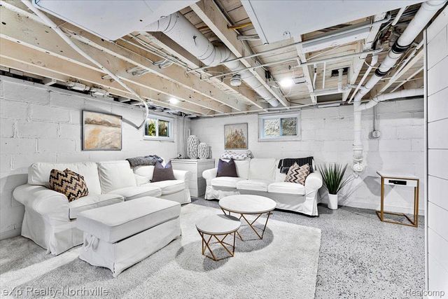 123 N Union Street, Plymouth, MI 48170