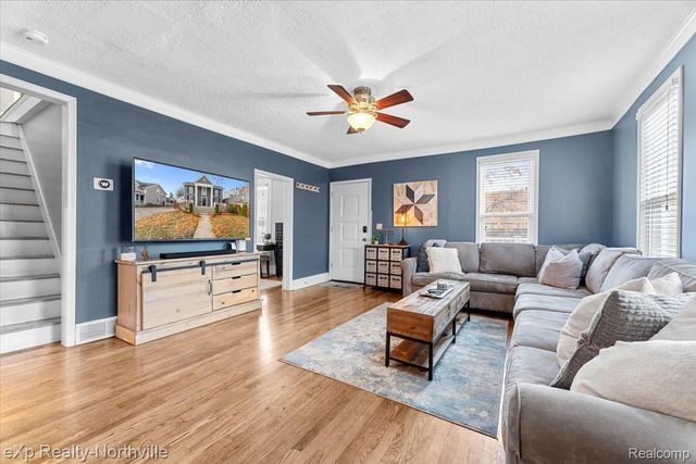 123 N Union Street, Plymouth, MI 48170