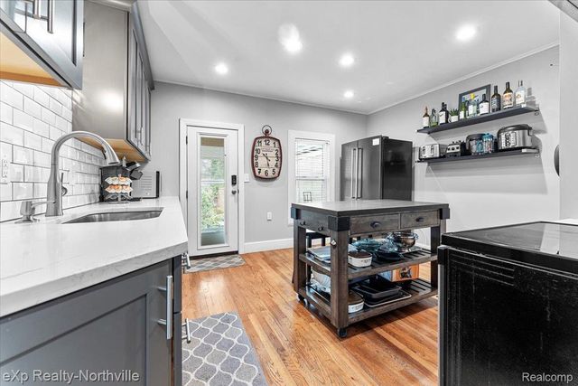 123 N Union Street, Plymouth, MI 48170