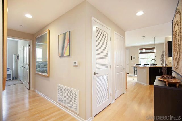 6635 Canopy Ridge 25, San Diego, CA 92121