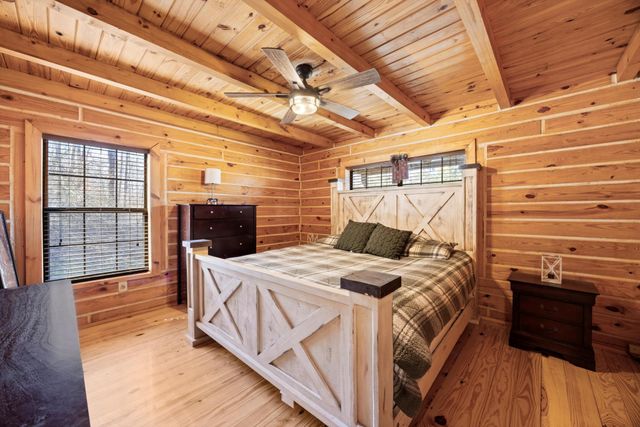 325 Evening Shadow Lane, Whitwell, TN 37397