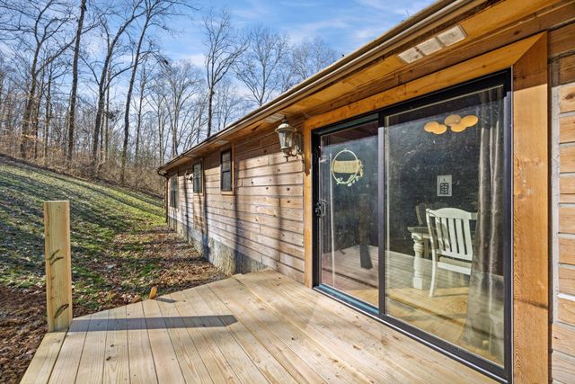 325 Evening Shadow Lane, Whitwell, TN 37397