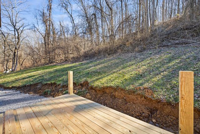 325 Evening Shadow Lane, Whitwell, TN 37397