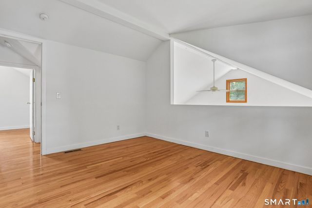 23 Edwards Street 1, New Haven, CT 06511