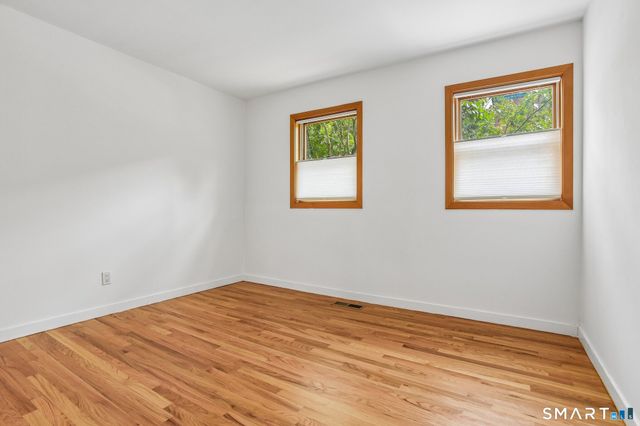 23 Edwards Street 1, New Haven, CT 06511