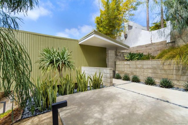 5622 Linda Rosa Ave, La Jolla, CA 92037