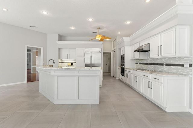 6153 NEW OSPREY POINT, Weeki Wachee, FL 34607