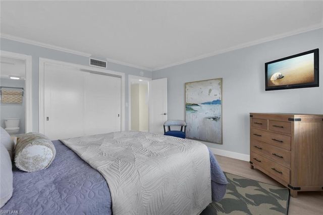 3200 Gulf Shore BLVD N 105, Naples, FL 34103