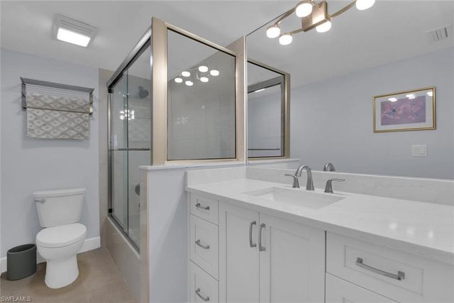 3200 Gulf Shore BLVD N 105, Naples, FL 34103