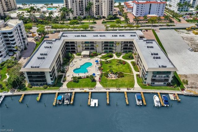 3200 Gulf Shore BLVD N 105, Naples, FL 34103