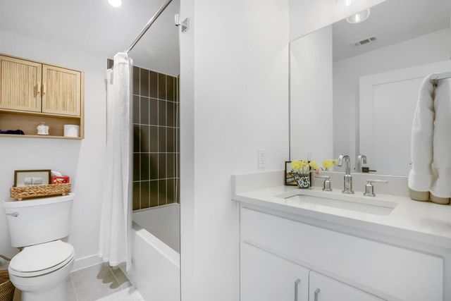 4804 Ribbecke Ave A, Austin, TX 78721