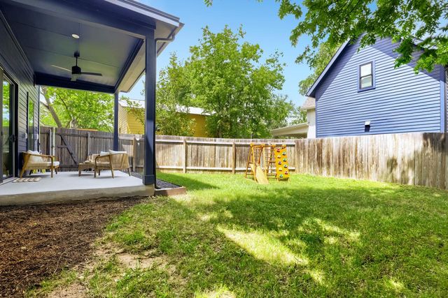 4804 Ribbecke Ave A, Austin, TX 78721