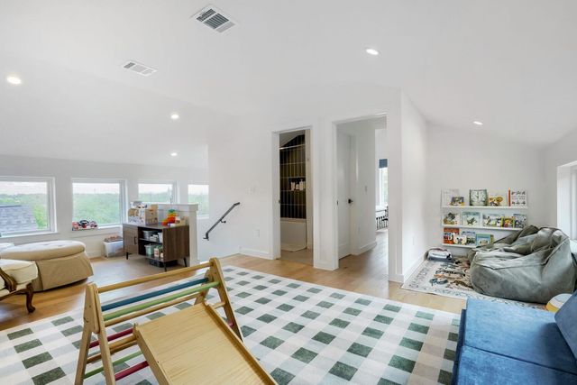 4804 Ribbecke Ave A, Austin, TX 78721