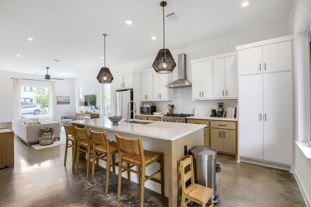 4804 Ribbecke Ave A, Austin, TX 78721