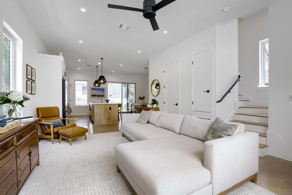 4804 Ribbecke Ave A, Austin, TX 78721