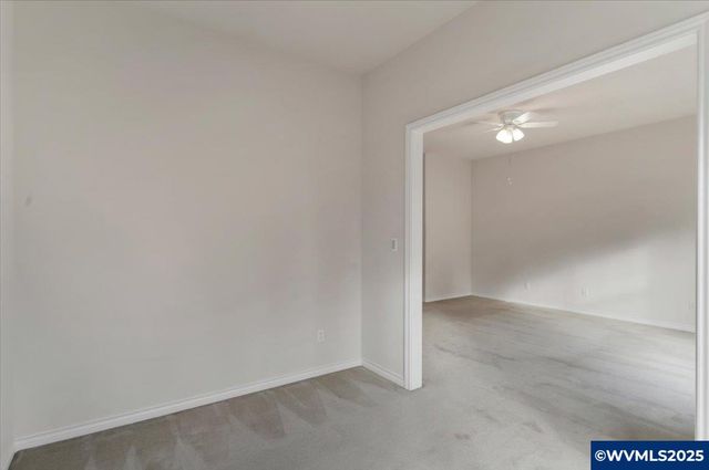 507 Lakefair Pl, Keizer, OR 97303