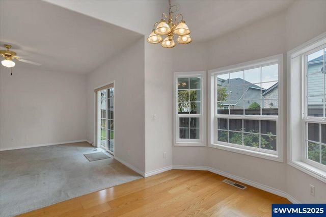 507 Lakefair Pl, Keizer, OR 97303