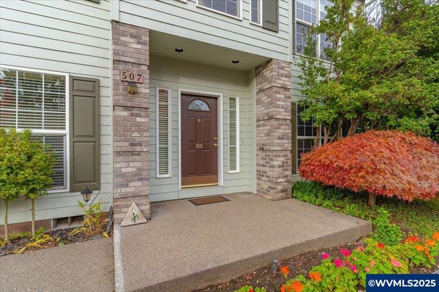 507 Lakefair Pl, Keizer, OR 97303