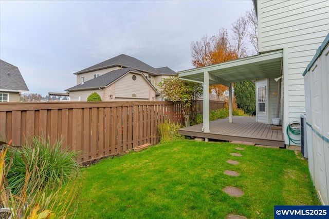 507 Lakefair Pl, Keizer, OR 97303