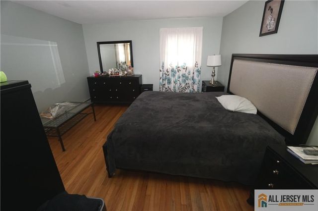 348 W Emerson Avenue, Rahway, NJ 08865