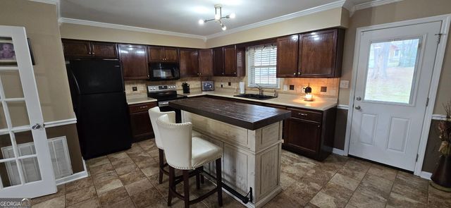 2504 Bedford Place, Macon, GA 31211