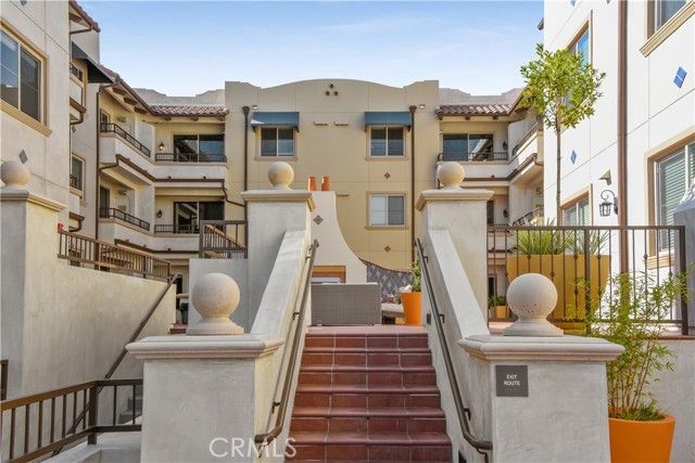 627 Deep Valley Drive 210, Rolling Hills Estates, CA 90274