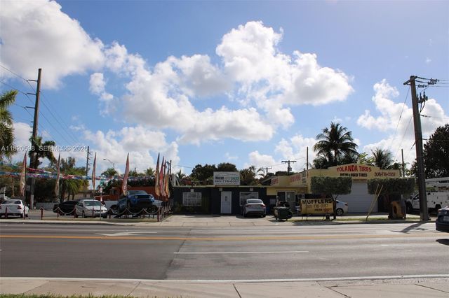 2045 E 4th Avenue, Hialeah, FL 33010