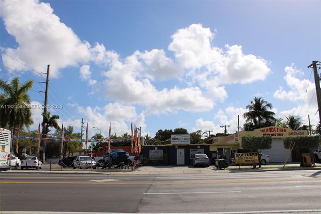 2045 E 4th Avenue, Hialeah, FL 33010