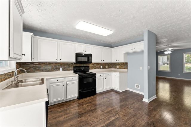 104 Jameston Drive, Jefferson, GA 30549