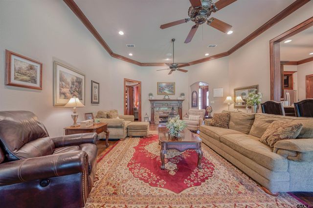 296 PR 5944, Yantis, TX 75497