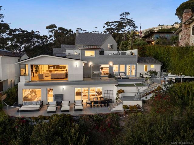 7324 Remley Pl, La Jolla, CA 92037