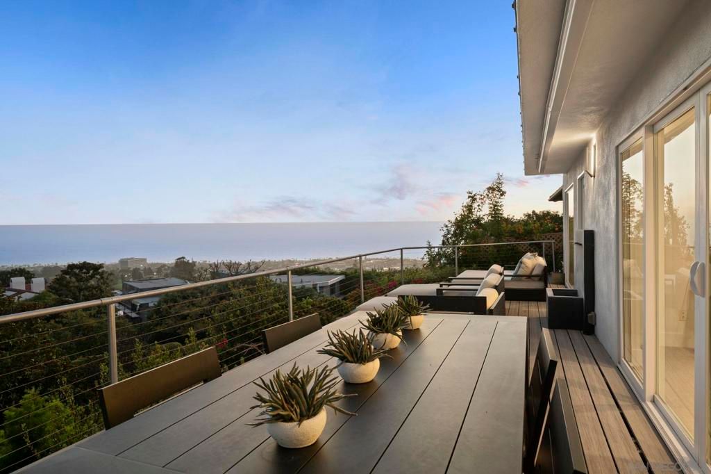 7324 Remley Pl, La Jolla, CA 92037 — photo 3