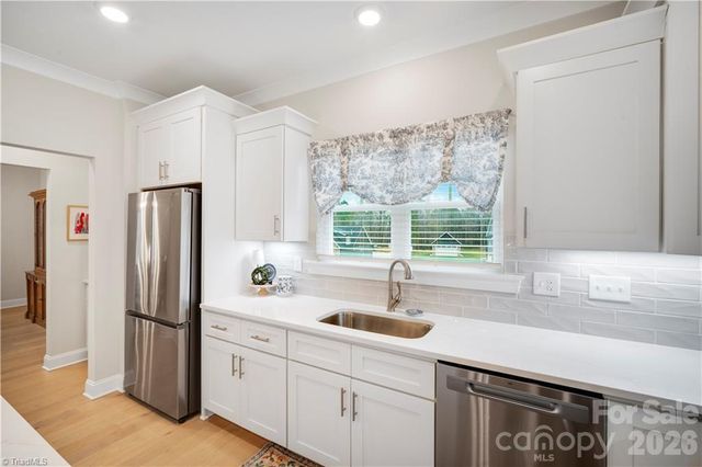 360 Wynnfall Drive, Lexington, NC 27295
