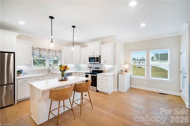 360 Wynnfall Drive, Lexington, NC 27295