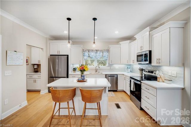 360 Wynnfall Drive, Lexington, NC 27295