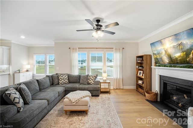 360 Wynnfall Drive, Lexington, NC 27295
