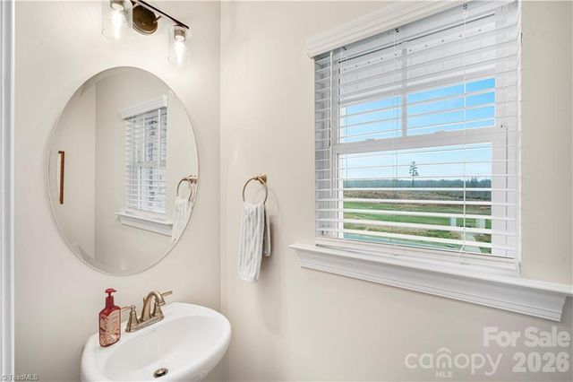 360 Wynnfall Drive, Lexington, NC 27295