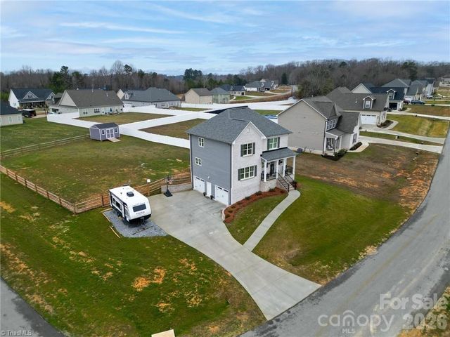 360 Wynnfall Drive, Lexington, NC 27295