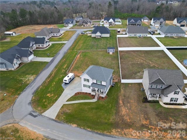 360 Wynnfall Drive, Lexington, NC 27295