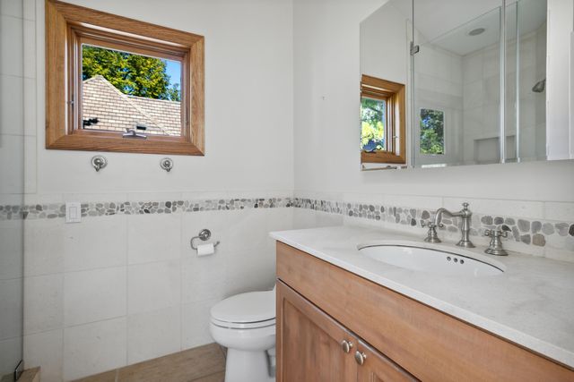 3987 Lake Shore Drive, Michiana Vllg, MI 49117