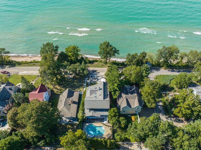 3987 Lake Shore Drive, Michiana Vllg, MI 49117