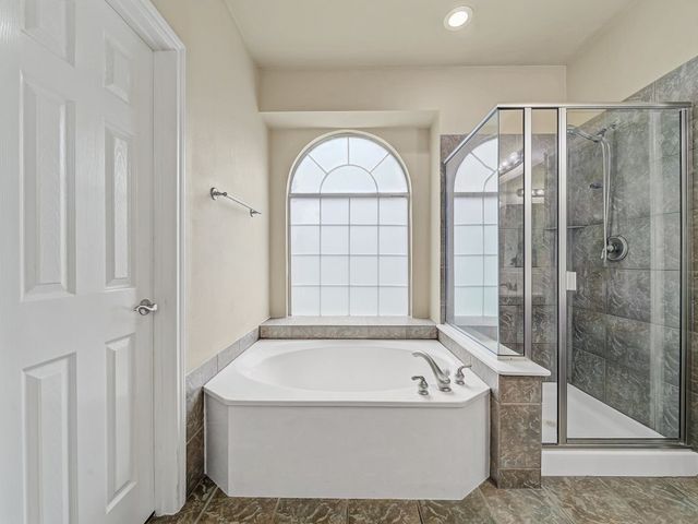4100 Briarcreek Drive, Fort Worth, TX 76244