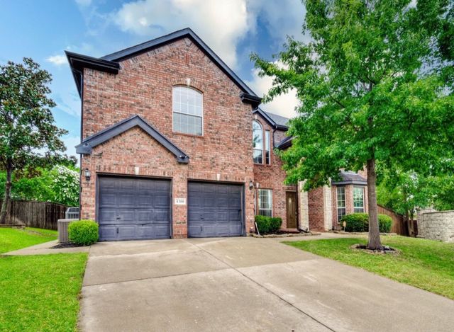 4100 Briarcreek Drive, Fort Worth, TX 76244