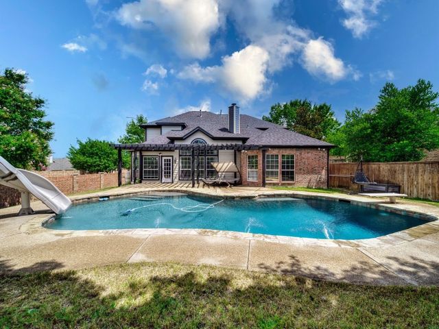 4100 Briarcreek Drive, Fort Worth, TX 76244