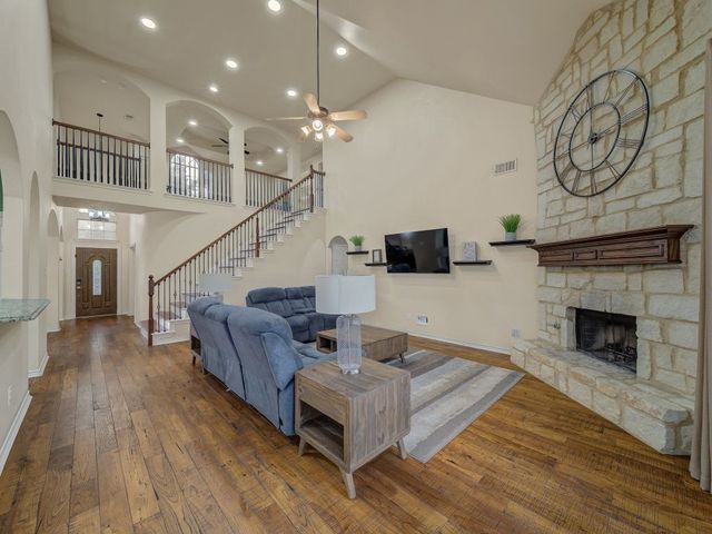 4100 Briarcreek Drive, Fort Worth, TX 76244