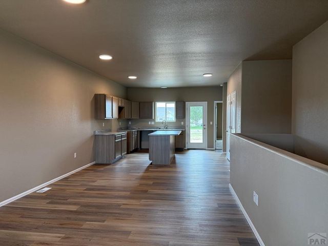 5217 Gannet Lane, Pueblo, CO 81008