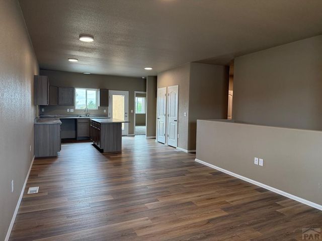 5217 Gannet Lane, Pueblo, CO 81008