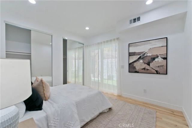 540 N Serrano Avenue, Los Angeles, CA 90004