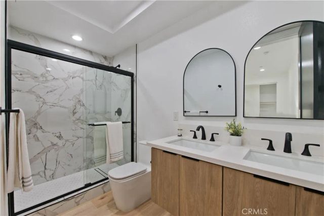 540 N Serrano Avenue, Los Angeles, CA 90004